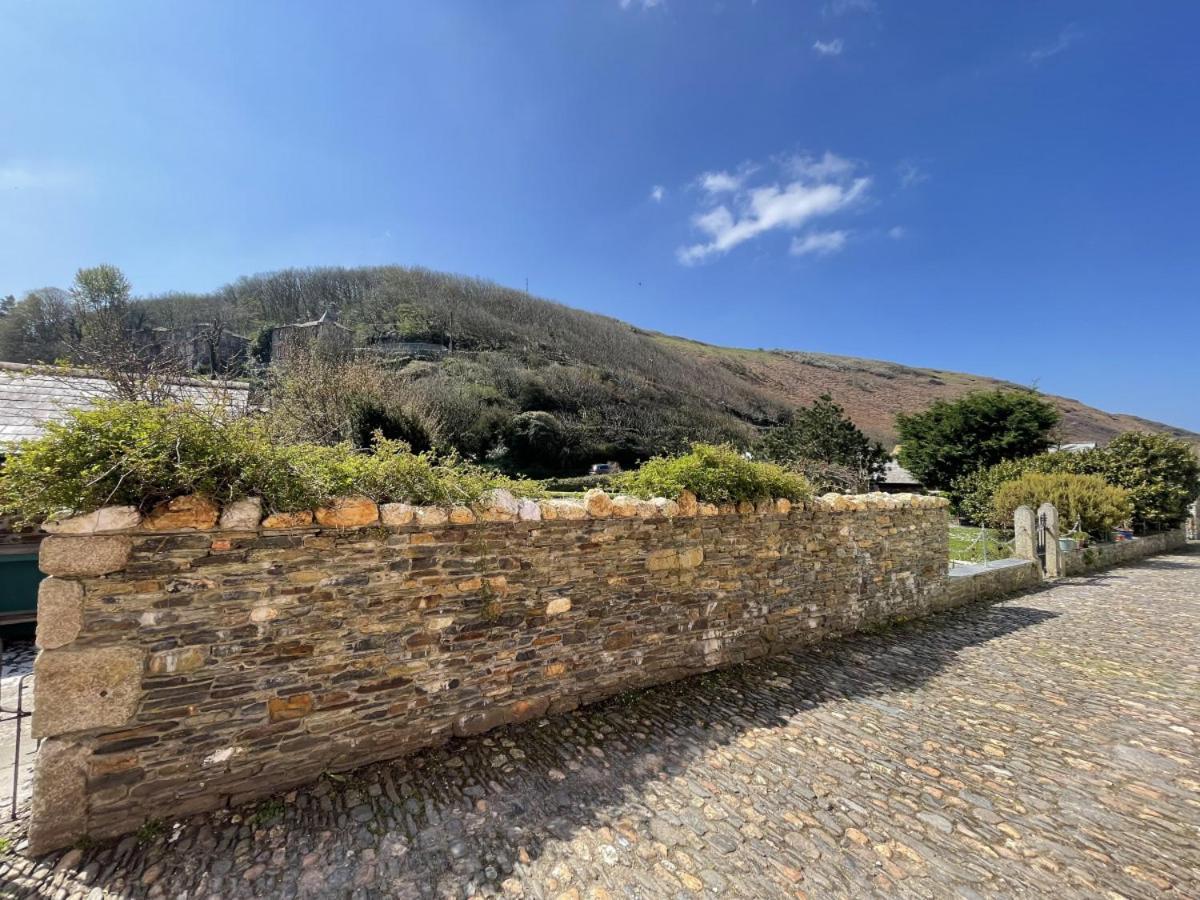 The Brewhouse Boscastle Harbour Villa Exterior photo